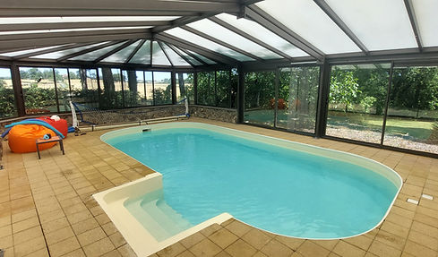 La_Chaume_Piscine_au_sel_chauffée_Bourgogne_edited.jpg