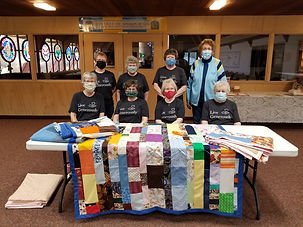 '21 quilters.jpeg