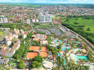 5 Motivos para conhecer Olímpia, a Orlando brasileira