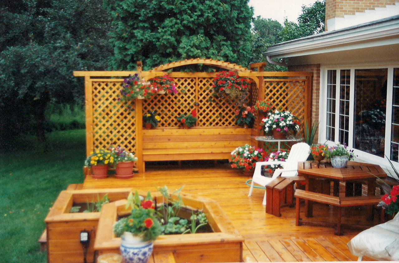 Privacy Bench Deck & Water Planters