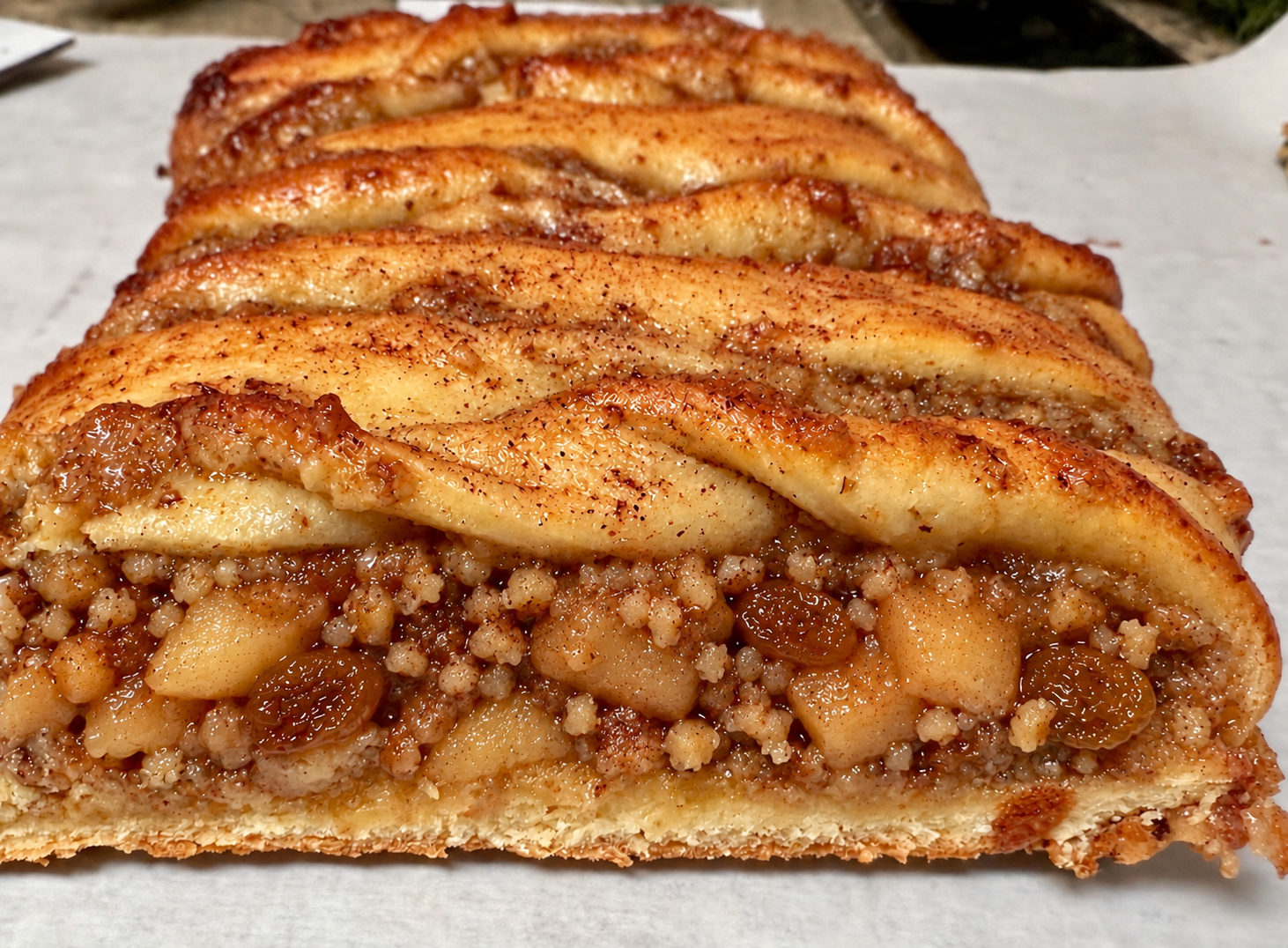 Apple Nut Kolachi