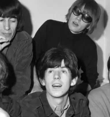 ROLLING STONES: 60 ANOS DE "THE ROLLING STONES", O ÁLBUM QUE DEU INÍCIO A UMA LENDA