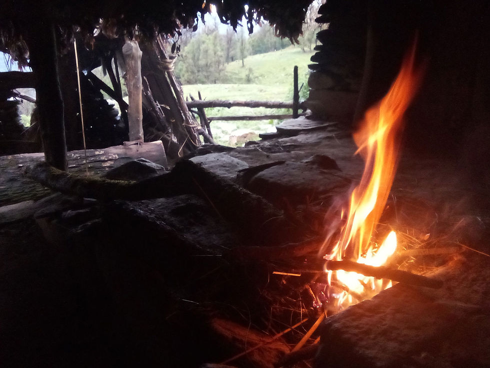 Setting up camp at a deserted animal shleter enroute to Gainwali