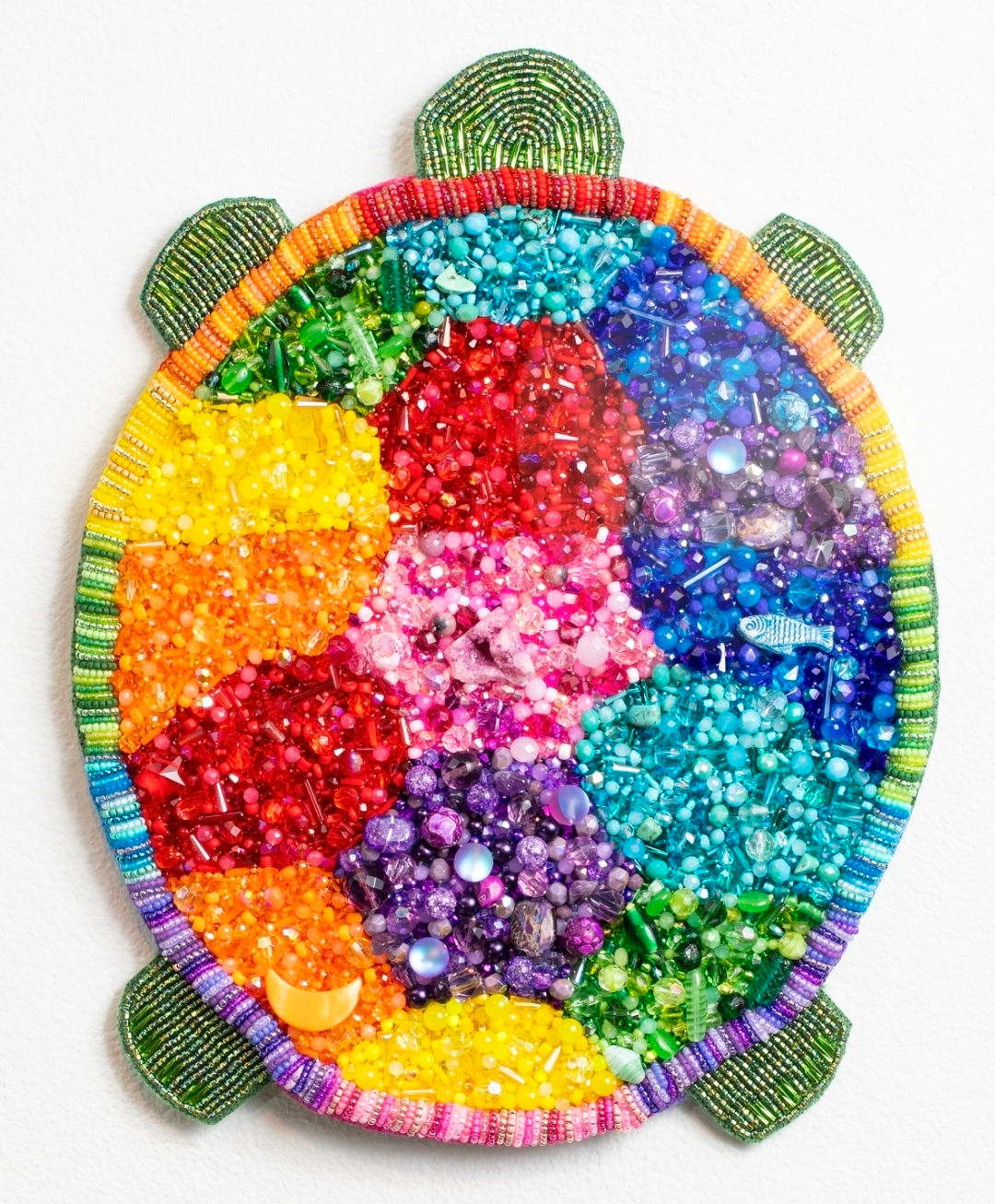 Mikinaak Pin