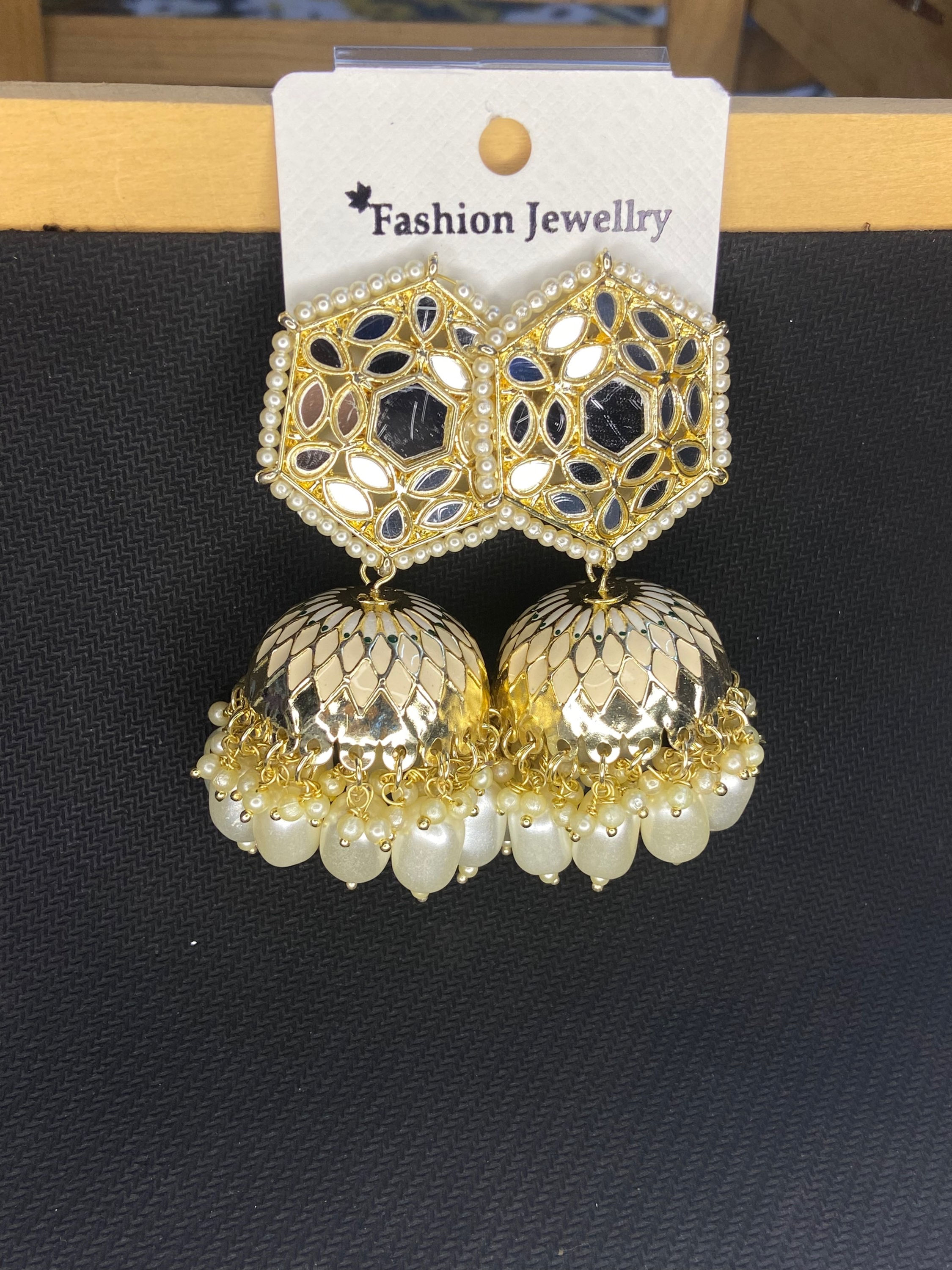 Golden jhumka
