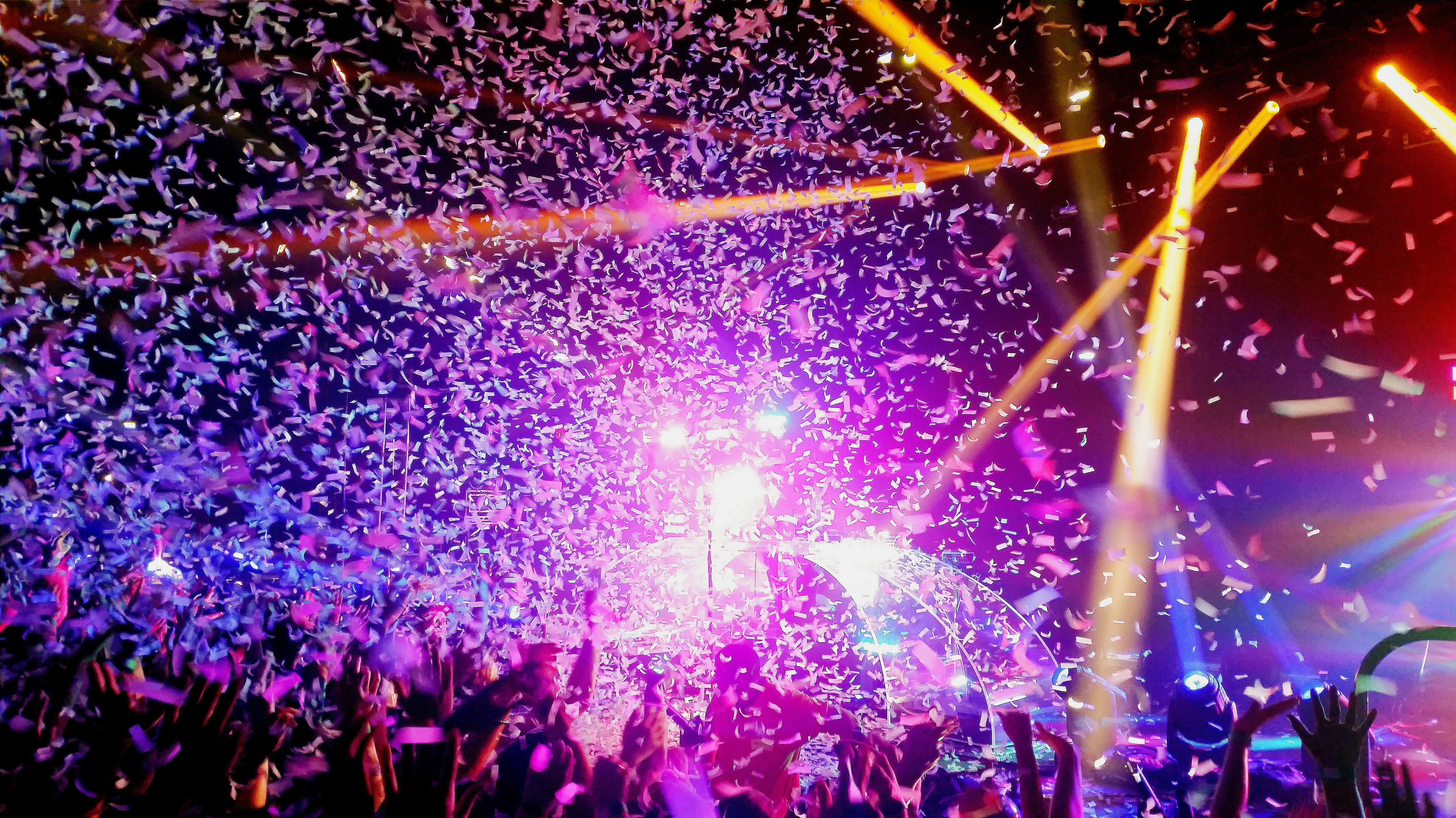 Confetti Cannon Rental Singapore - Electric Dreamz