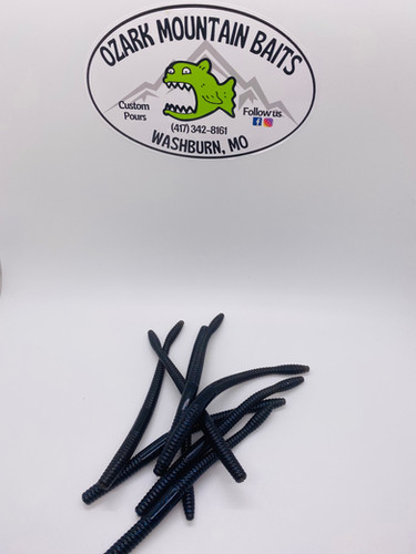 6” Trick Worm Black/Blue - Image 2