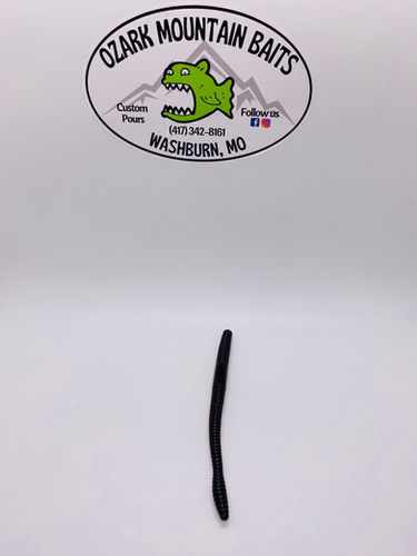 6” Trick worm Black/Red
