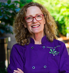 Amanda Manning Chef_edited.png