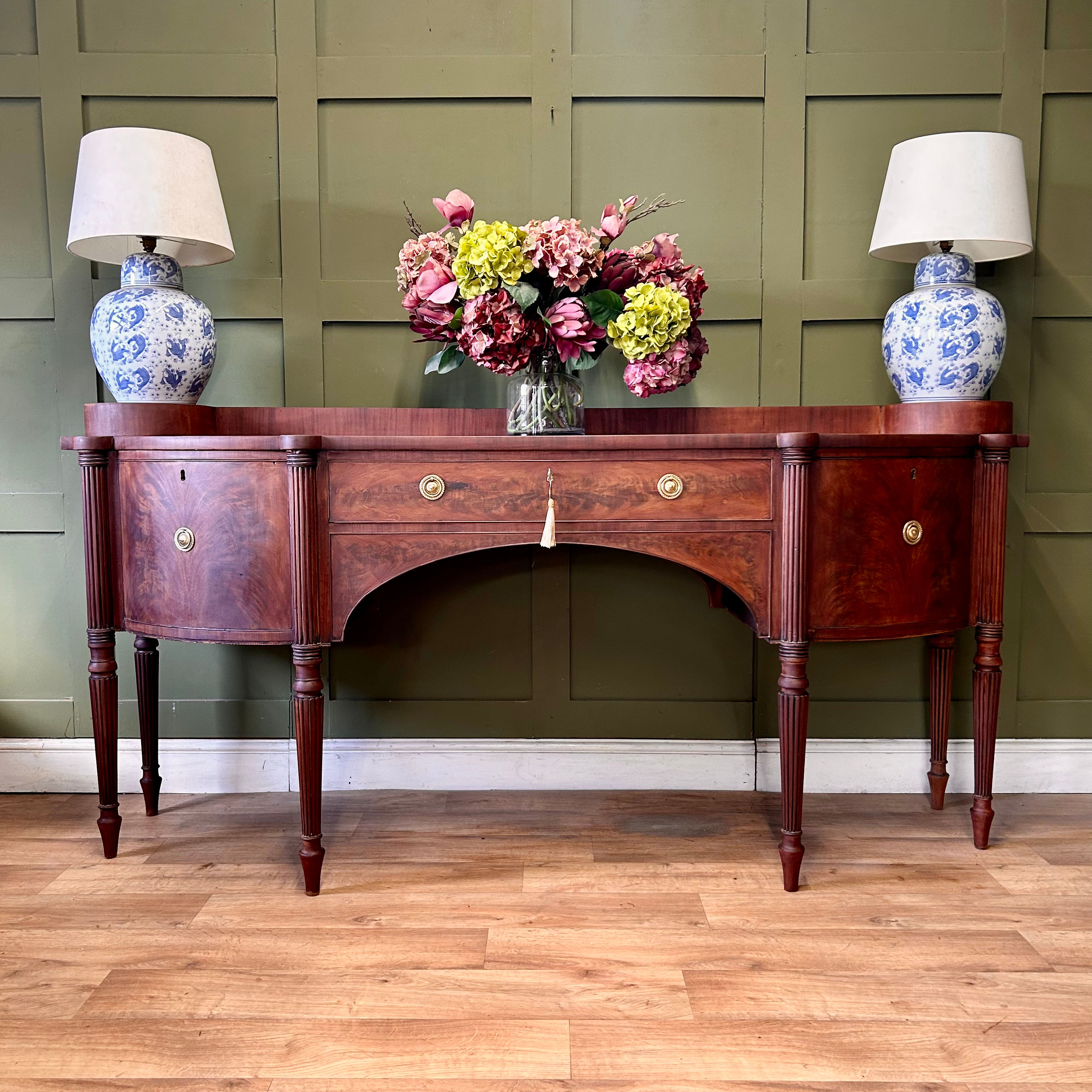 Antique Georgian Cellarette Sideboard 