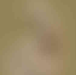 Římská socha dívky hrající astragaly, 130-150 n. l.