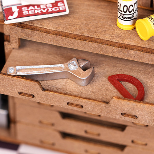 DG165 Garage Workshop | Robotime