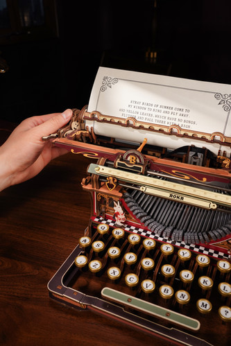 LK703C Mechanical Typewriter (Magic version) | Robotime