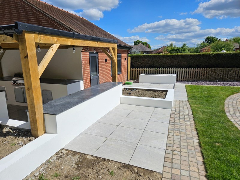 Outdoor kitchen designed by MP Landscape & Garden Design Ltd