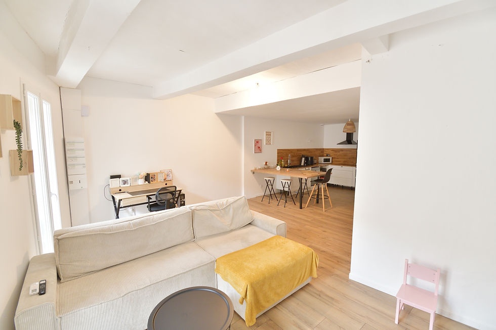 NEBIAN - Maison de ville rénovée 86m²