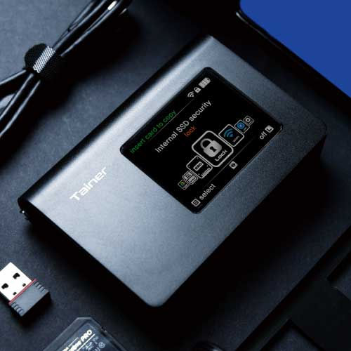 【美品】ClouZen TAINER バックアップストレージ TAINER | The Ultimate Portable Backup Solution