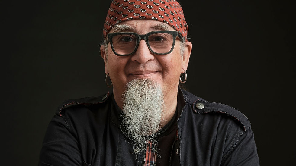 PUNK & SUIT Stefan Marquard.jpg