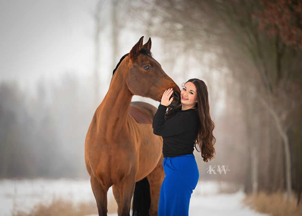 Fotoshoot paard sneeuw - KW Creative