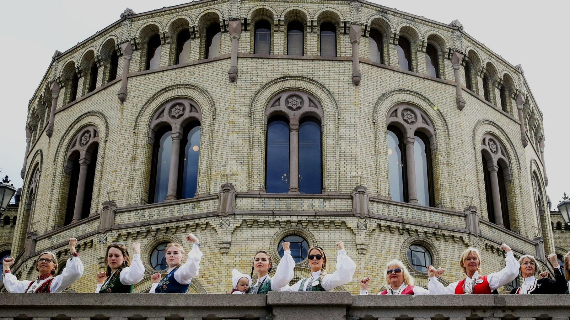 Aksjon på løvebakken_edited.jpg