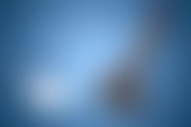 Chute : plume et marteau