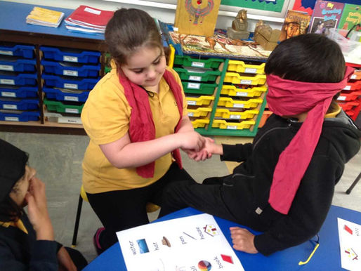 To celebrate Deaf Awareness Week 2019, Year 4 learned about the life of the Deafblind.