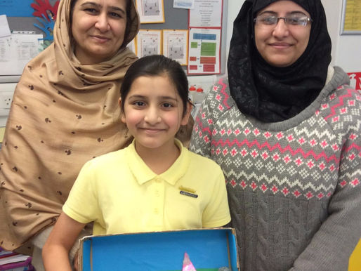 Rowan Class (Y5) had a nice time meeting their parents and sharing their work at our parents morning