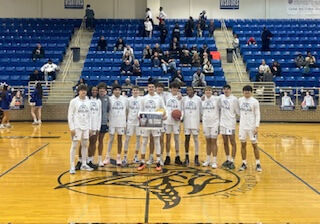 NCHS-Basketball-Team