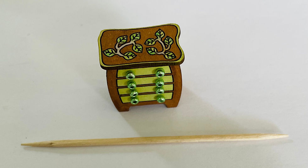 1/48th kit, enchanted forest chest of drawers, quarter scale