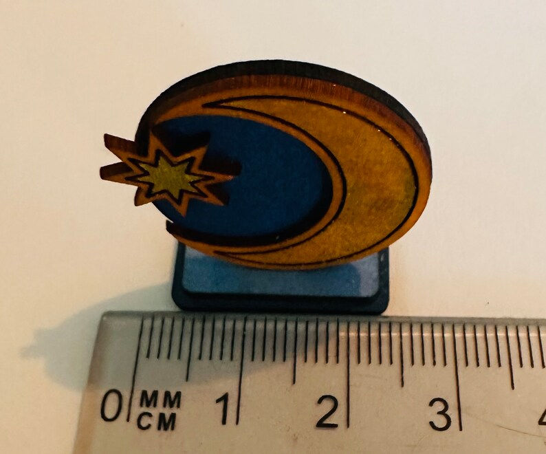 Thumbnail: 1/48th kit, Moroccan Moon & star floor standing ornament, quarter scale