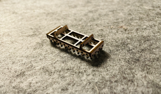 Thumbnail: 1/48th kit, Merlin’s chandelier, quarter scale
