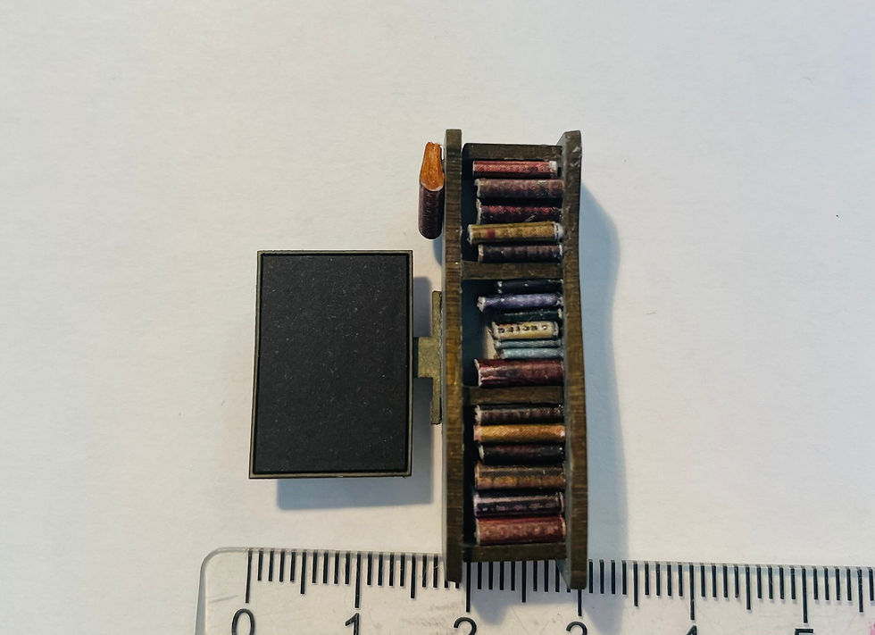 Thumbnail: 1/48th kit, TV and cabinet, quarter scale
