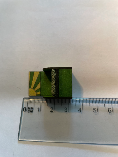 Thumbnail: 1/48th kit, Art Deco lounge chairs, 2 in a pack, quarter scale