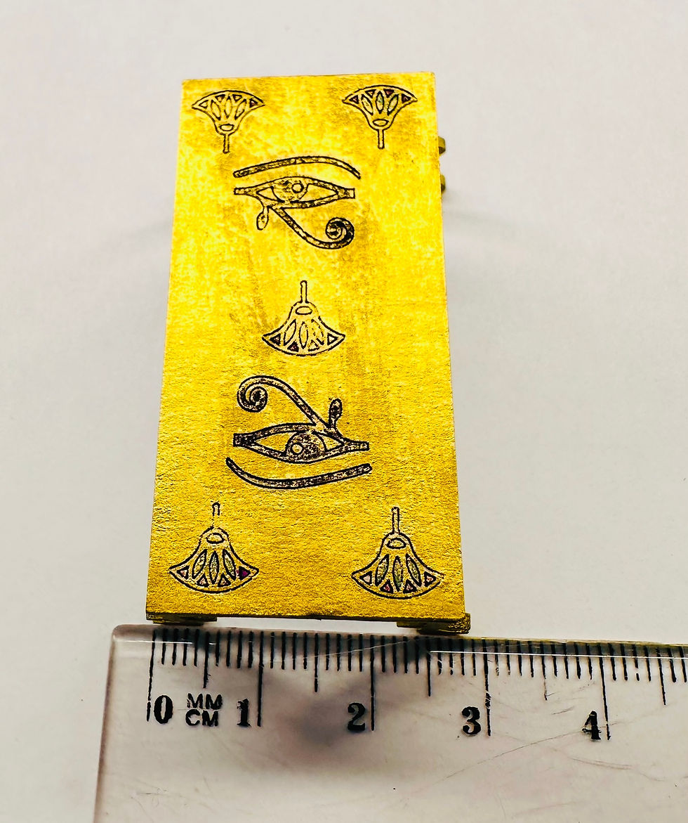 Thumbnail: 1/48th kit, Egyptian dining table and 4 chairs, quarter scale