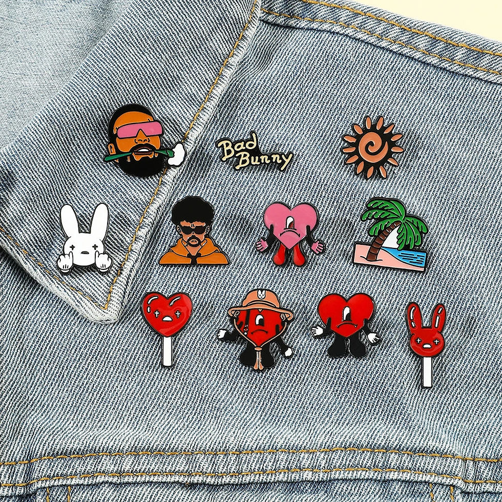 Thumbnail: Creative Cute Bad Bunny Pin for Backpack Accessories Red Heart Badges Jewelry De