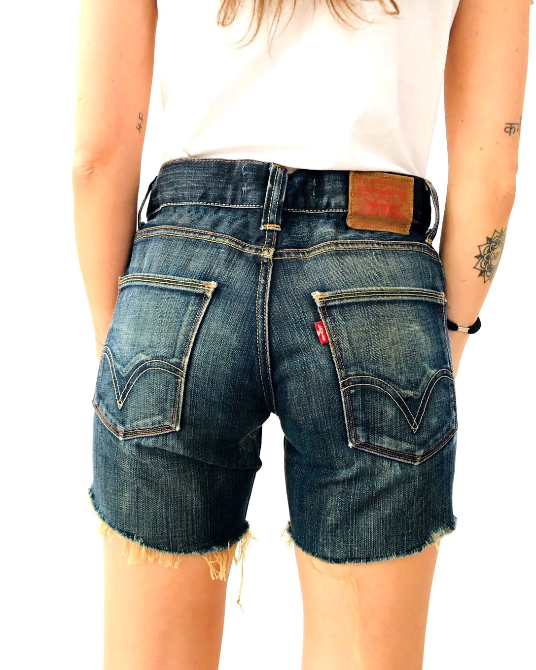 shorts-caramella-levis-vintage-denim