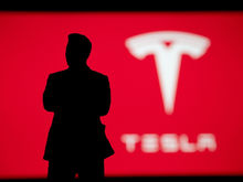 Elon Musk unveils Tesla's "Flying" Roadster equipped with SpaceX cold-gas thrusters