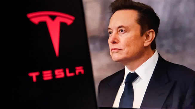Tesla fined $243 million after jury finds it partly liable in autopilot death