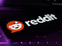 Reddit teases new 'Spoken' video feature to stream viral threads directly