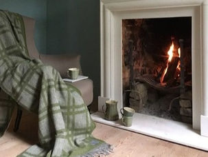 Laura’s Loom Celebrates The Craft Of Hand-Weaving & Britain’s Tremendous Woollen Heritage