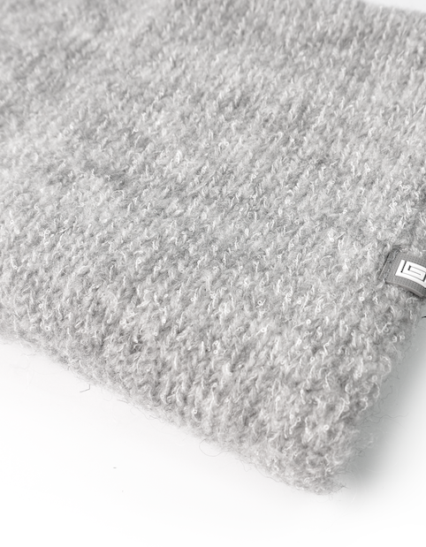 knitted-gloves-manufacturer-3.png