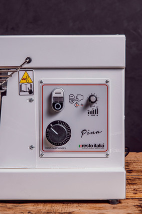 Resto Italia Pina 10 MO VV Spiralmikser med variabel hastighet | Pizzashop.no Resto Italia Pina 10 MO VV Spiralmikser med variabel hastighet | Pizzashop.no