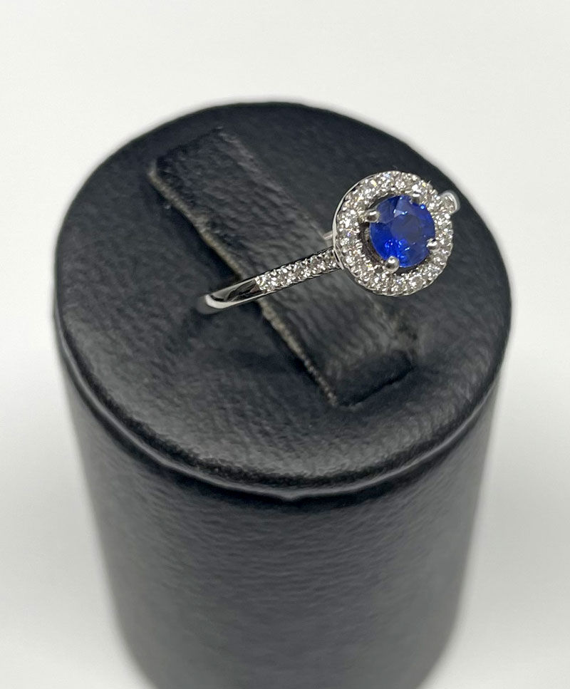 Miniature : Bague entourage saphir diamant
