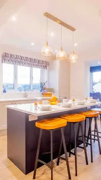 Kitchen Island Breakfast bar 