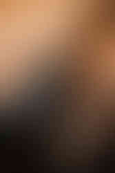 Das Zielfernrohr Leica Fortis 6 lehnt an der erlegten Oryxantilope im Khomas Hochland in Namibia