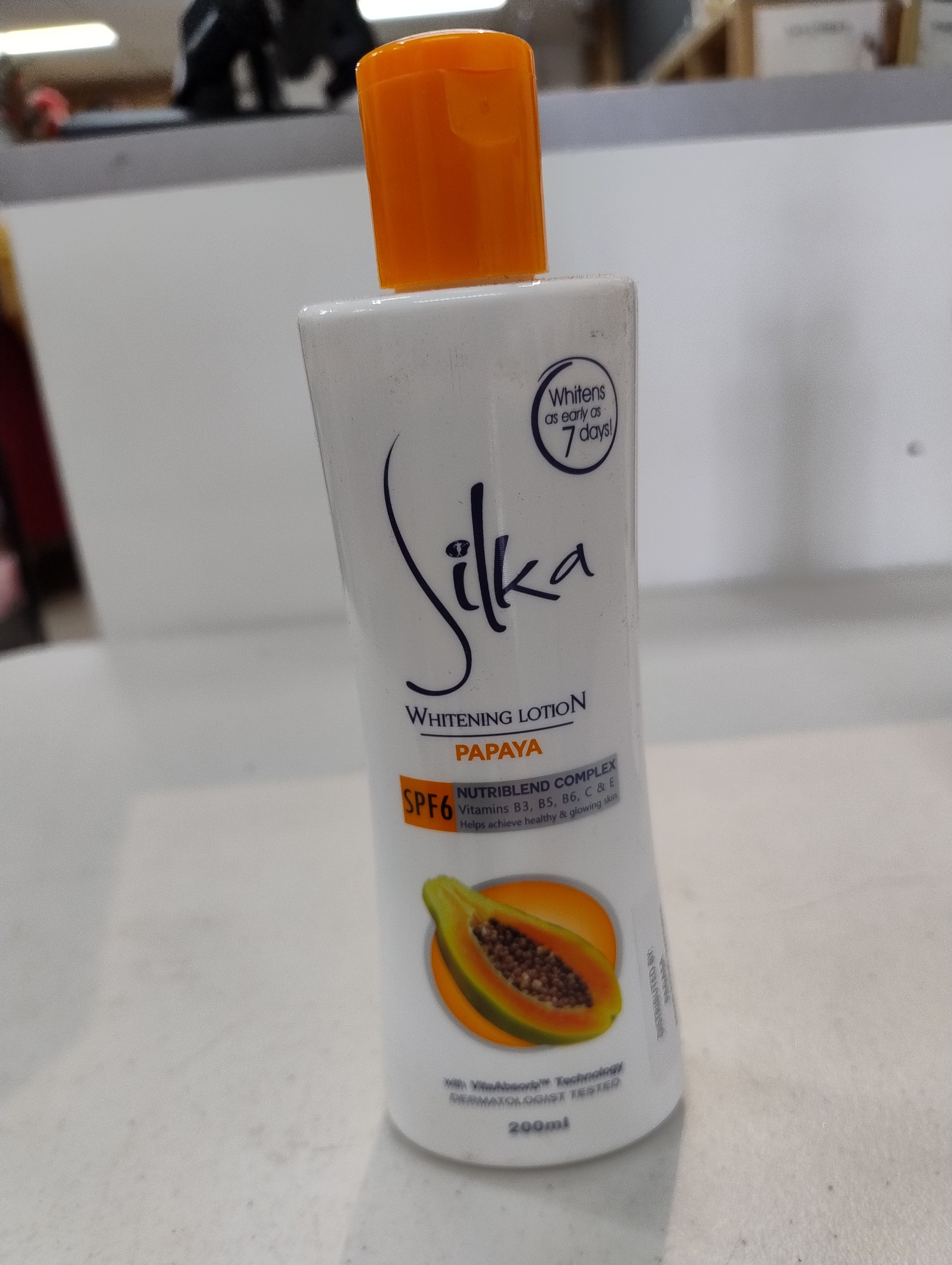 Silka Whitening Lotion Papaya SPF 6