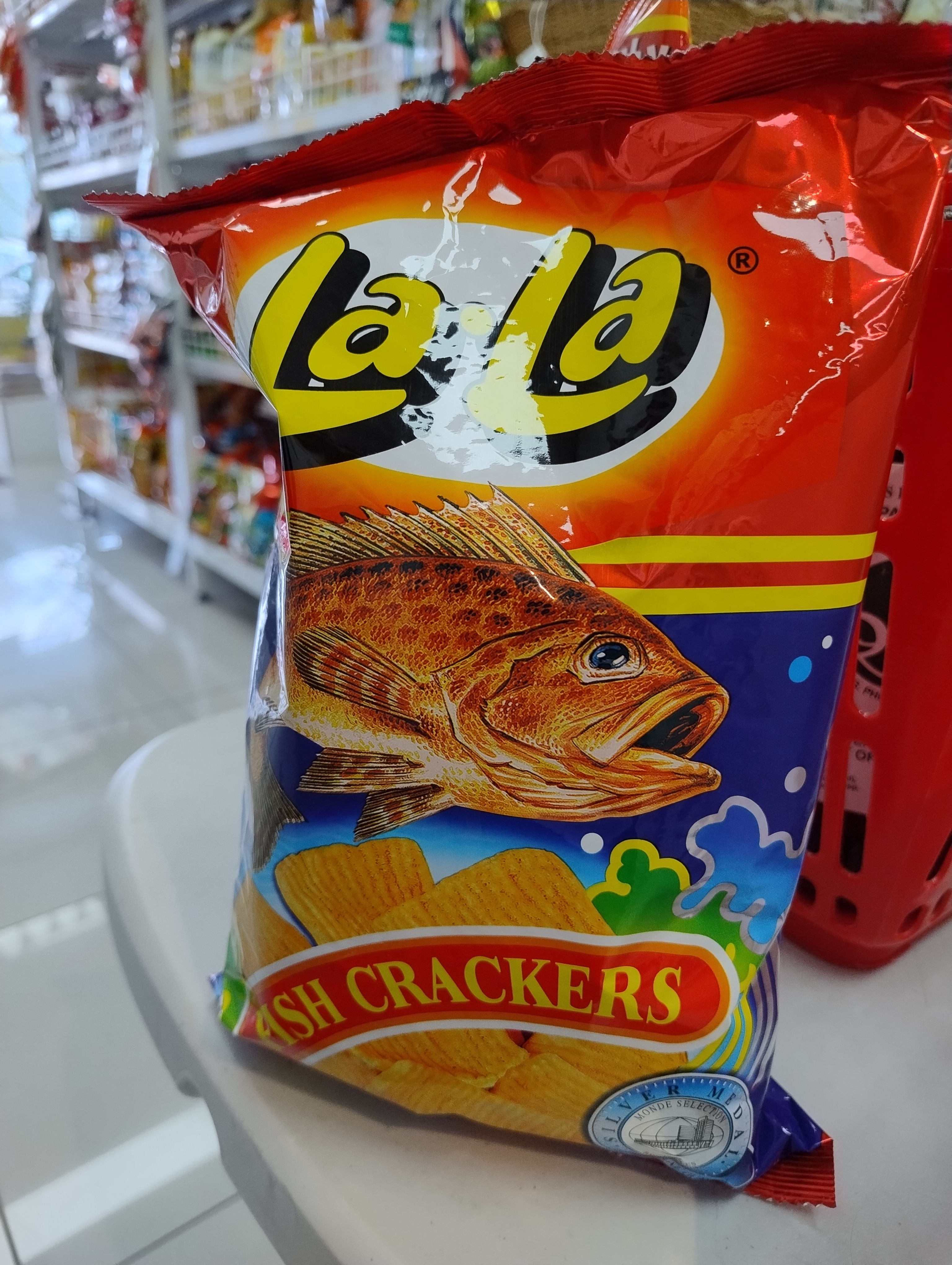 LALA Fish Crackers - 100g
