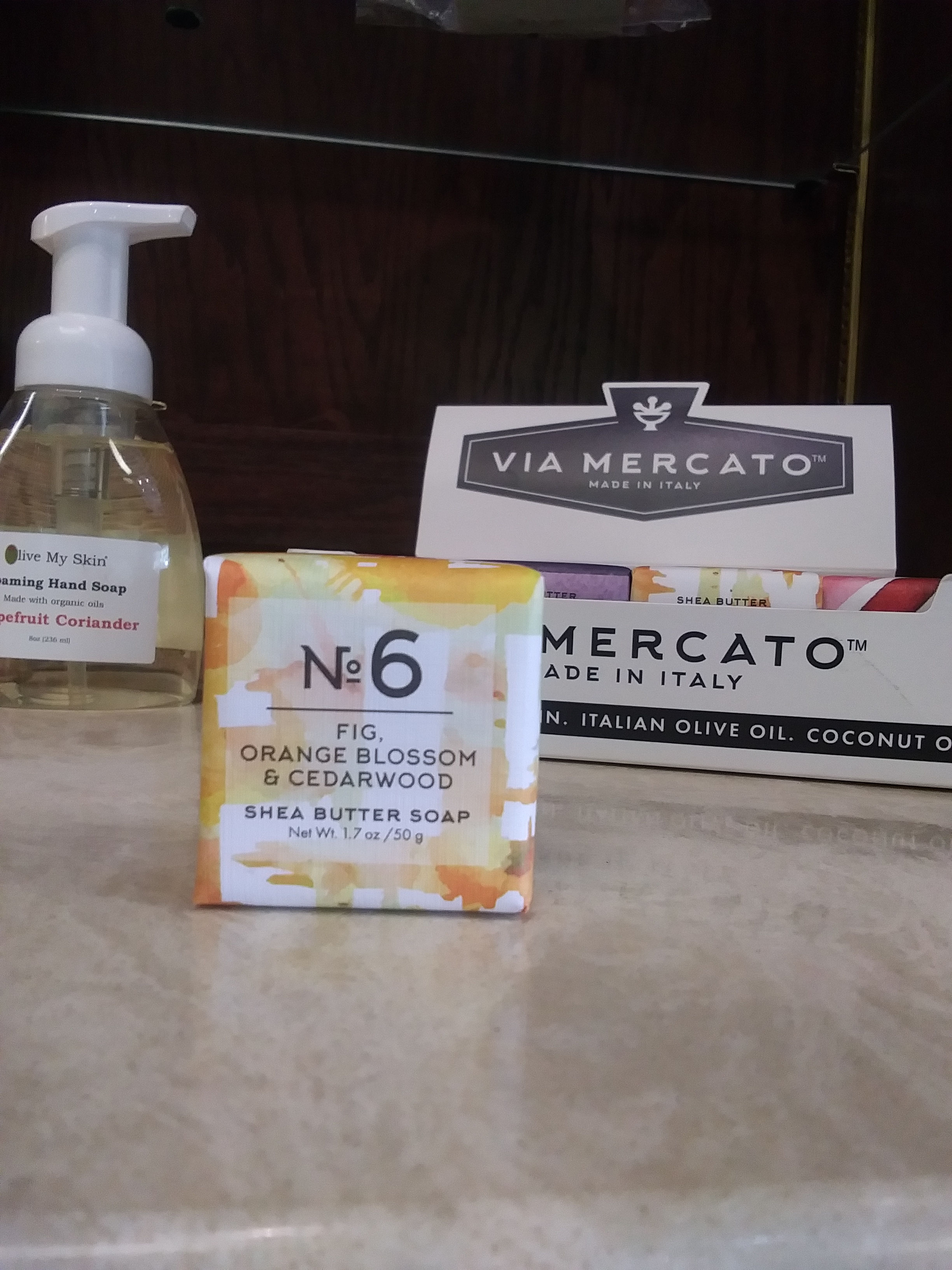Via Mercato Italian Mini Soaps- Fig, Orange Blossom, & Cedarwood. No.6