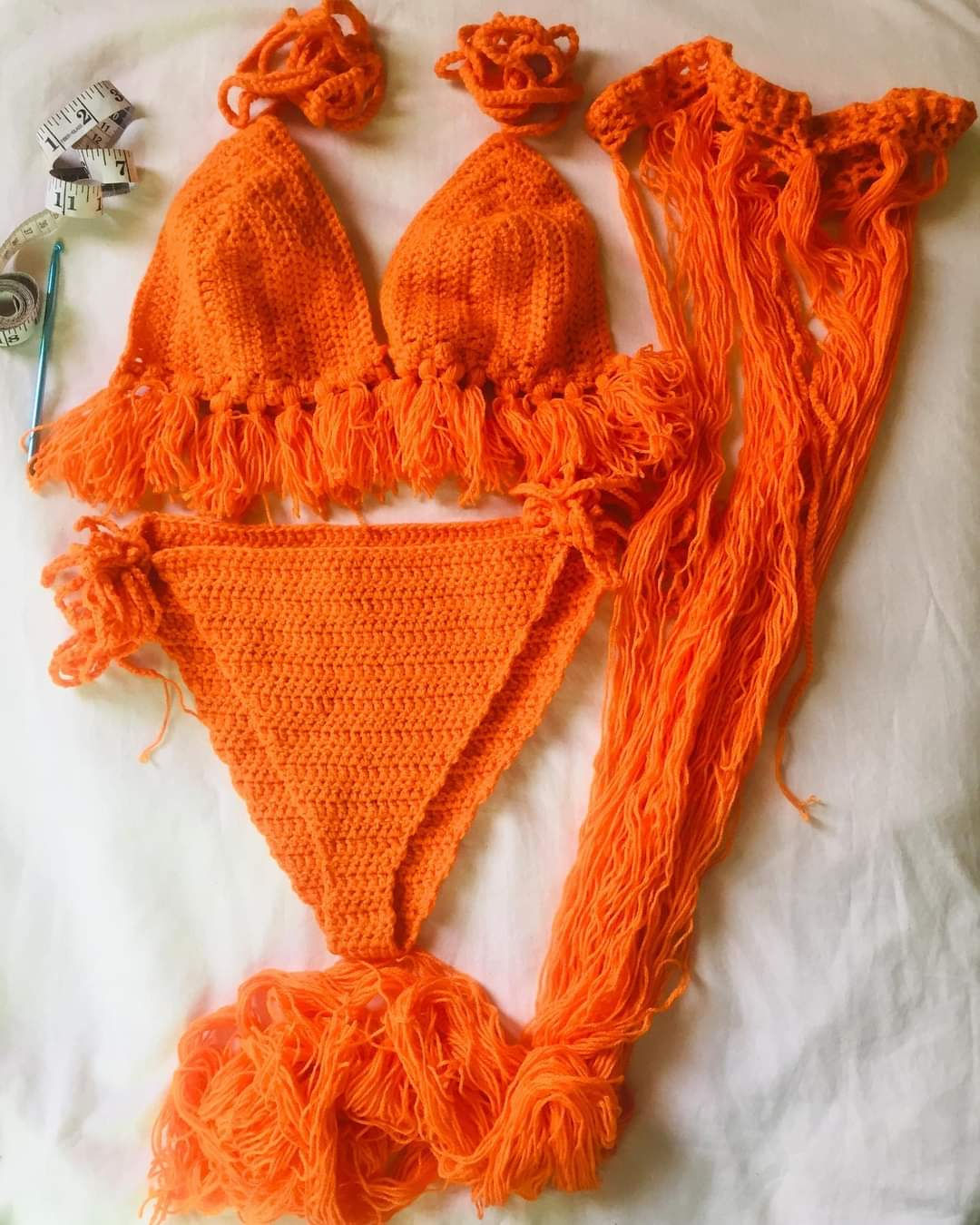 Crotchet bikini suit and tassel skirt 