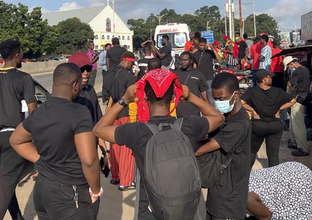 #OccupyJulorBiHouse demonstrators arrested