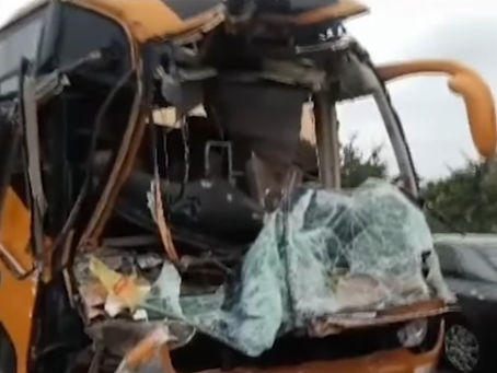 15 person injured in a ghastly accident on Accra-Gomoa Domeanse Highway